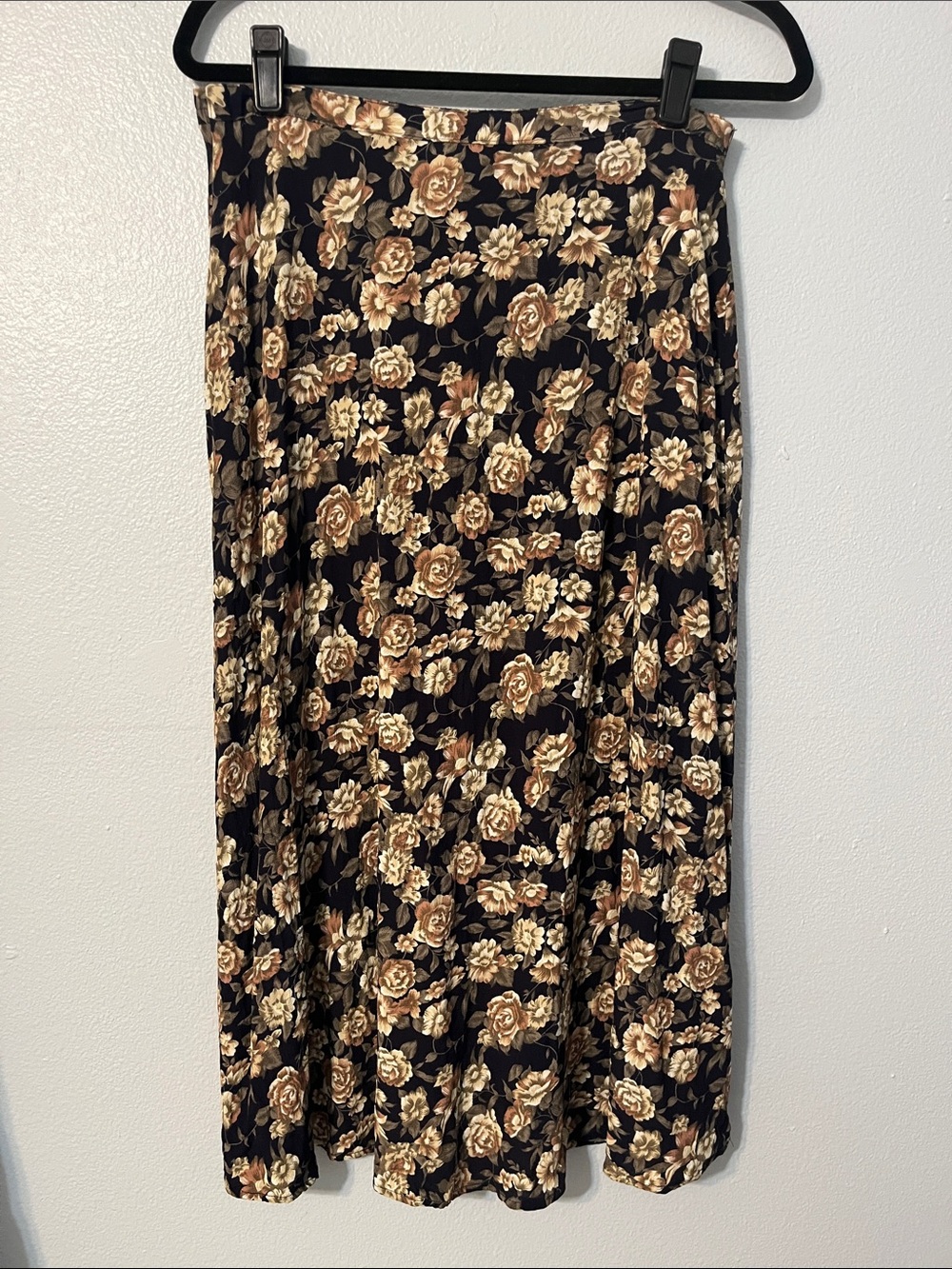 OPTIONS MELROSE | Floral Midi Skirt - Picture 1 of 5